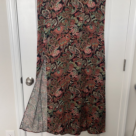 Forever 21 Spaghetti Strap Maxi Dress - Picture 10 of 12